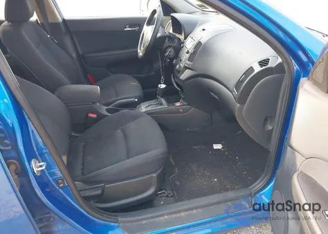 2009 Hyundai Elantra Touring from USA, damaged, VIN KMHDC86E29U038101